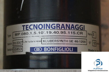 bonfiglioli-mp-080-1-5-10-19-40-95-115-cr-planetary-gearbox-1