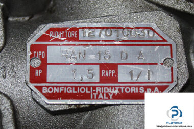 bonfiglioli-ran-15-d-a-right-angle-gearbox-1