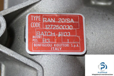 bonfiglioli-ran-20_sa-right-angle-gearbox-1