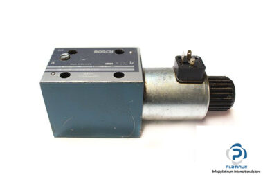 bosch-0-810-001-748-directional-control-valve