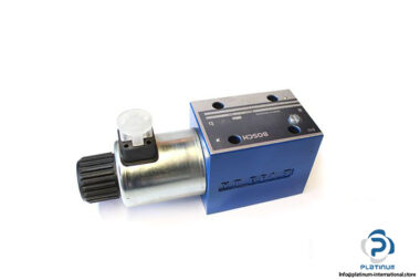 bosch-0-810-001-772-directional-control-valve