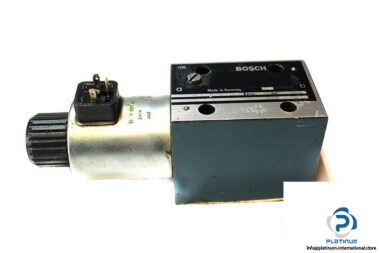bosch-0-810-001-816-directional-control-valve