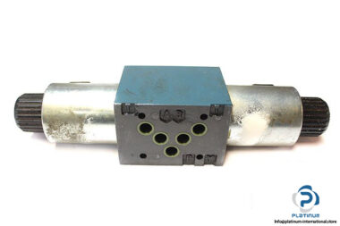 bosch-0-810-001-845-directional-control-valve-3