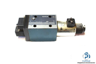 bosch-0-810-001-904-directional-control-valve