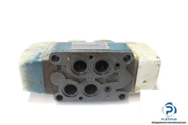 bosch-0-810-050-113-directional-control-valve-2