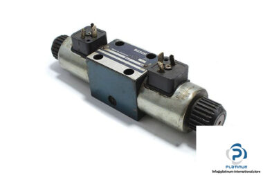 Bosch-0-810-091-201-24-V-solenoid-operated-directional-valve