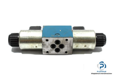 bosch-0-810-091-212-directional-control-valve-3