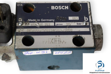 bosch-0-810-091-253-solenoid-operated-directional-control-valve-used-2