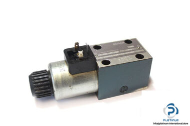 bosch-0-810-091-266-directional-control-valve