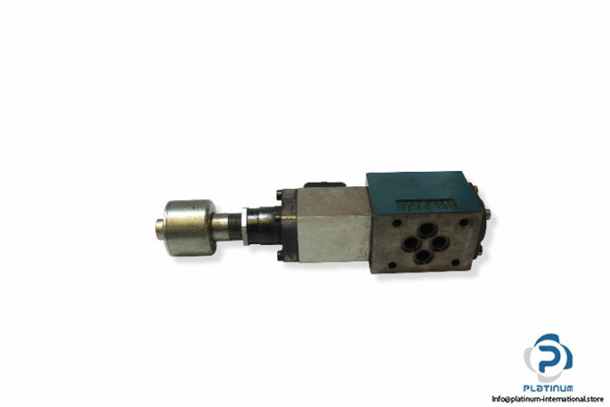 bosch-0-810-091-343-directional-control-valve-3