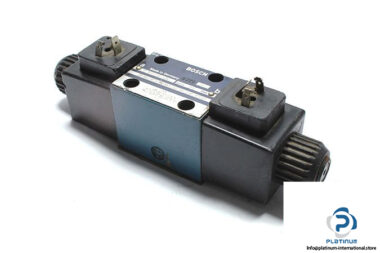 Bosch-0-810-091-434-solenoid-operated-directional-valve