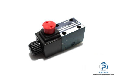 bosch-0-810-091-455-directional-control-valve