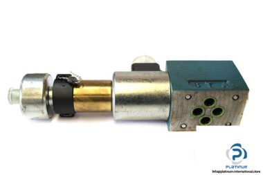 bosch-0-810-091-612-directional-control-valve-3