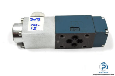 BOSCH-0-811-403-113-PROPORTIONAL-CONTROL-VALVE3_675x450.jpg