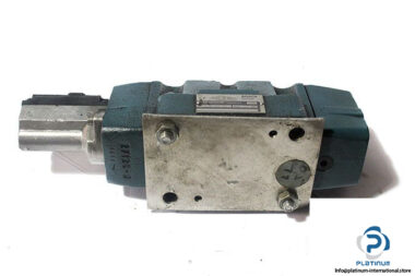 bosch-0-811-404-306-directional-control-valve-pilot-operated-3