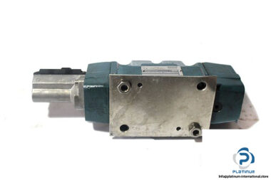 bosch-0-811-404-308-directional-control-valve-pilot-operated-3