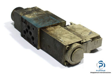 bosch-0-811-404-773-servo-solenoid-valve-3