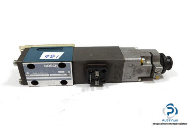 BOSCH-0-811-4040-106-PROPORTIONAL-DIRECTIONAL-VALVE-3_675x450.jpg