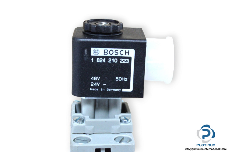 bosch-0-820-001-130-single-solenoid-valve-new-2