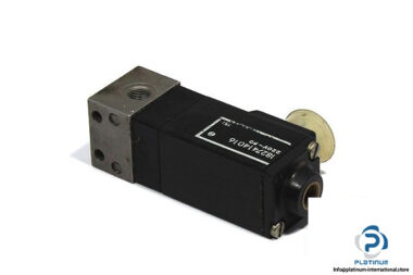 bosch-0-820-005-100-single-solenoid-valve-1