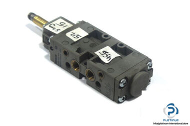 bosch-0-820-022-991-single-solenoid-valve-1