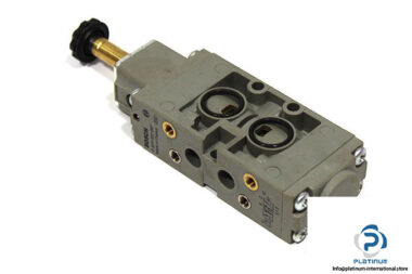 bosch-0-820-022-997-single-solenoid-valve-1