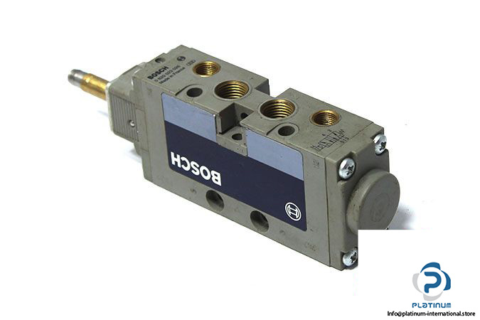 bosch-0-820-023-026-double-solenoid-valve-1
