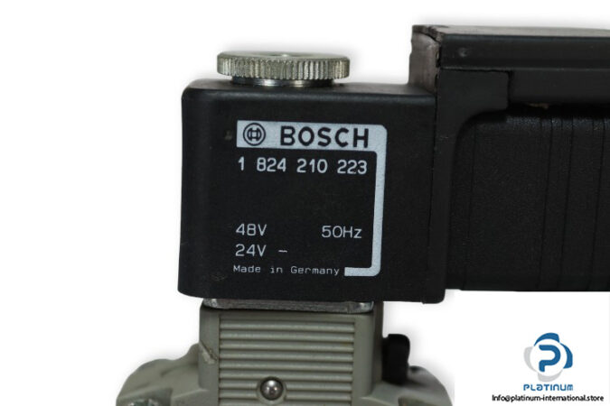 bosch-0-820-023-987-single-solenoid-valve-used-3