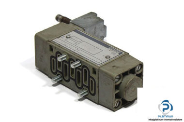 bosch-0-820-024-025-single-solenoid-valve-1