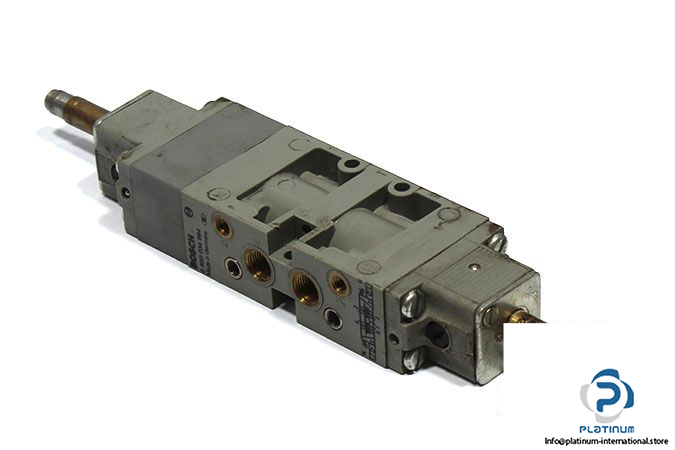 bosch-0-820-034-994-double-solenoid-valve-1