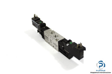 bosch-0-820-038-604-double-solenoid-valve-2-2