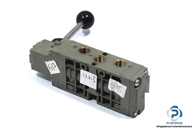 bosch-0-820-401-100-hand-lever-valve-1