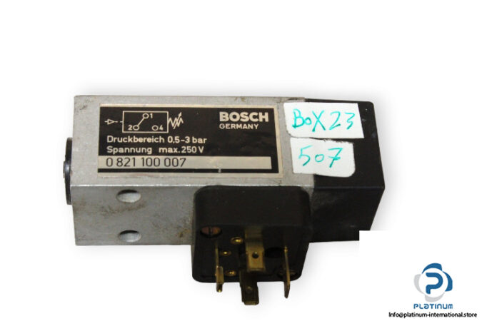 bosch-0-821-100-007-pressure-switch-used-2