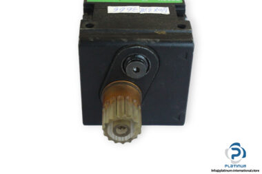 bosch-0-821-301-501-lubrication-box-used-2