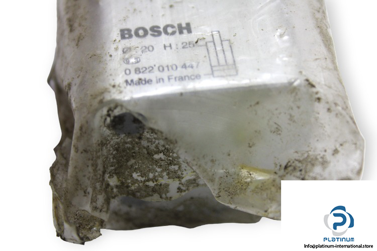 bosch-0-822-010-447-compact-cylinder-1