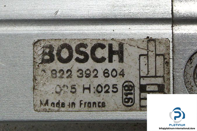 bosch-0-822-392-604-compact-cylinder-2