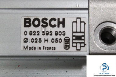 bosch-0-822-592-803-compact-cylinder-2