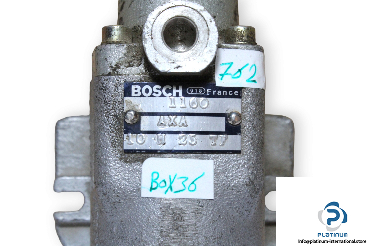 bosch-AXA-10-H-25-TF-pneumatic-cylinder-(used)-1