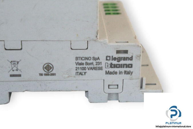 bticino-F418U2-dimmer-(used)-1