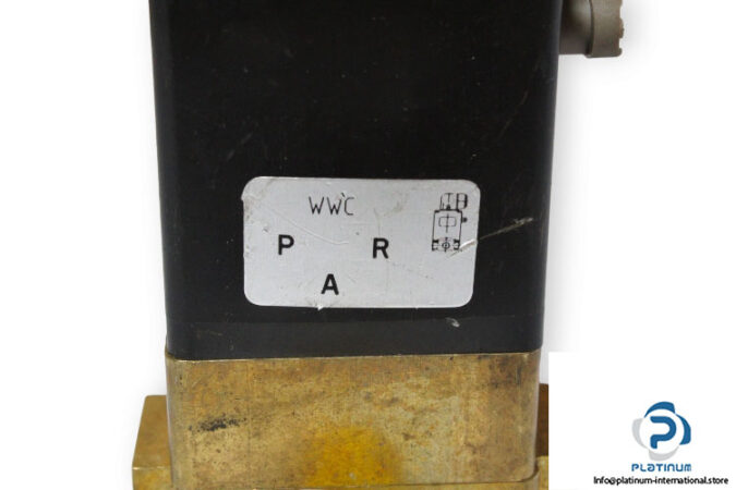 burkert-0331-c-30-nbr-ms-g1_4-pn0-10bar-single-solenoid-valve-used-2