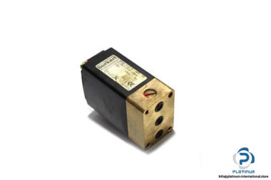 burkert-0331-c3-0-nbr-ms-flnsh-pn0-10bar-230v-50hz-8w-direct-acting-solenoid-valve-2