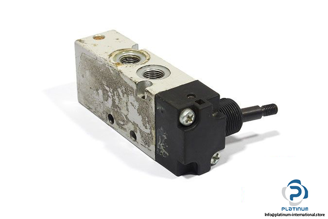 camozzi-358-900-manual-valve-without-lever-1