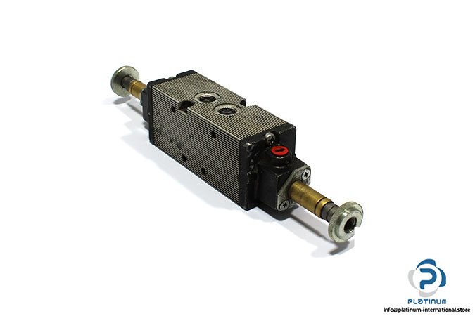 camozzi-458-011-double-solenoid-valve-1
