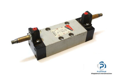 camozzi-952-000-P11-solenoid-valve