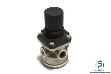 camozzi-N1204-R00-pressure-regulator