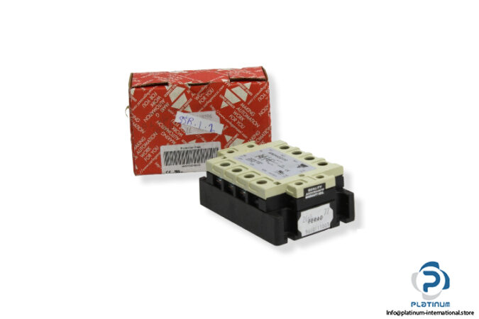 carlo-gavazzi-RR2A40D150-reversing-motor