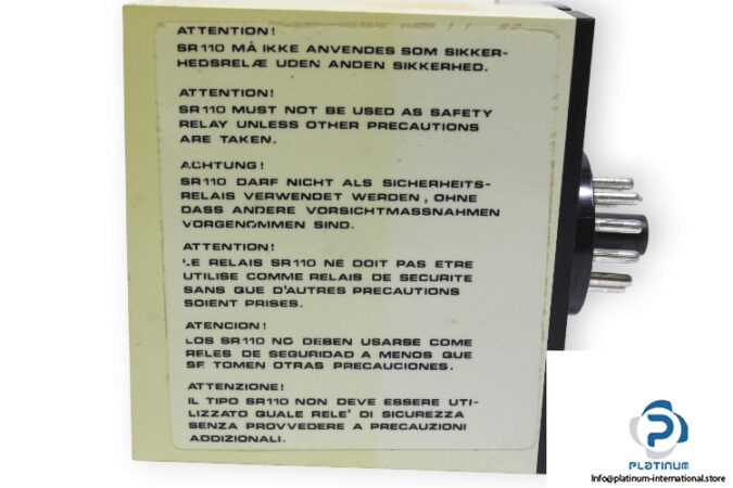 carlo-gavazzi-sr-110-230-safety-relayused-3