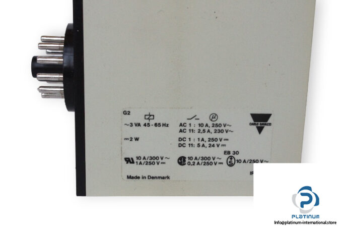 carlo-gavazzi-sr110230-safety-relay-new-2