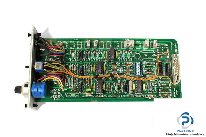 cb055-cemb-17341-st_1-circuit-board-1