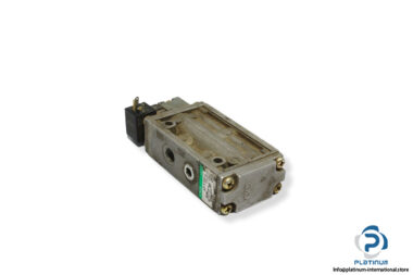 ckd-4F110-L-single-solenoid-valve